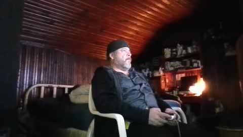 Snapshot of booshy chatting on December 26, 2024, 3:20 pm Booshwa online show from December 26, 2024, 3:20 pm