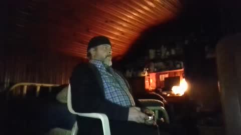 Snapshot of booshy chatting on December 31, 2024, 3:09 pm Booshwa online show from December 31, 2024, 3:09 pm