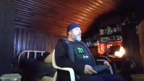 Snapshot of booshy chatting on January 4, 2025, 6:19 pm Booshwa online show from January 4, 2025, 6:19 pm