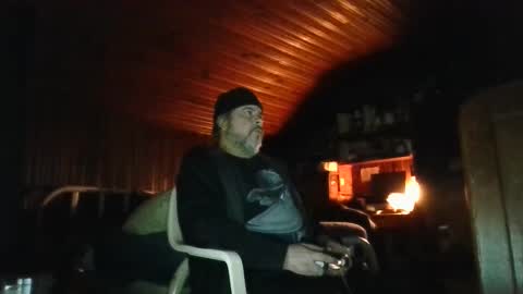 Snapshot of booshy chatting on January 15, 2025, 12:47 pm Booshwa online show from January 15, 2025, 12:47 pm