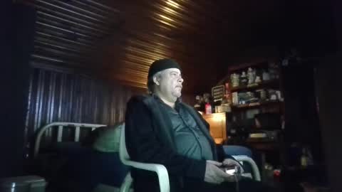 Snapshot of booshy chatting on February 2, 2025, 2:06 am Booshwa online show from February 2, 2025, 2:06 am