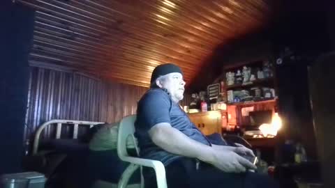 Snapshot of booshy chatting on February 2, 2025, 5:10 am Booshwa online show from February 2, 2025, 5:10 am