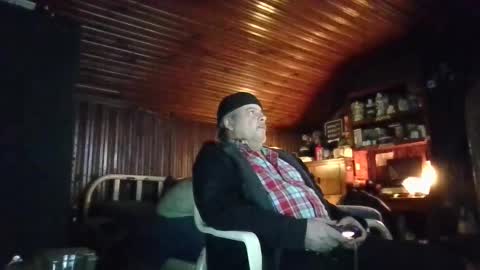 Snapshot of booshy chatting on February 6, 2025, 2:00 am Booshwa online show from February 6, 2025, 2:00 am