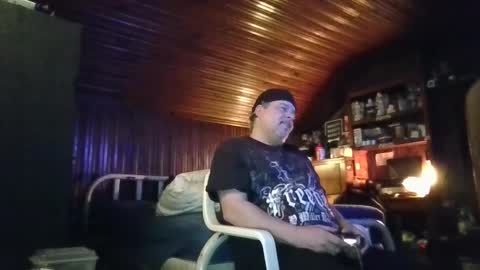 Snapshot of booshy chatting on February 7, 2025, 6:45 pm Booshwa online show from February 7, 2025, 6:45 pm