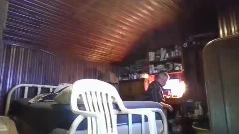 Snapshot of booshy chatting on October 20, 2025, 4:57 am Booshwa online show from October 20, 2025, 4:57 am