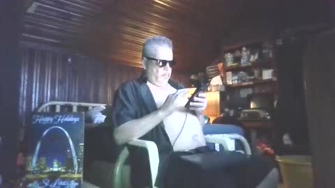 Snapshot of booshy chatting on April 24, 2026, 7:11 am Booshwa online show from April 24, 2026, 7:11 am