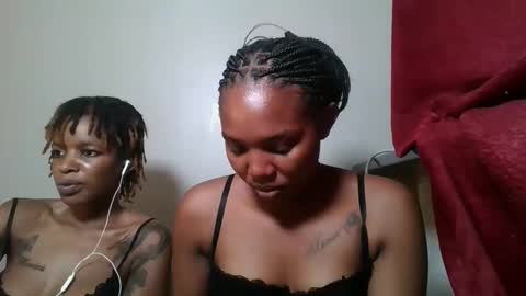 bootie_caramel online show from June 4, 2026, 12:44 pm
