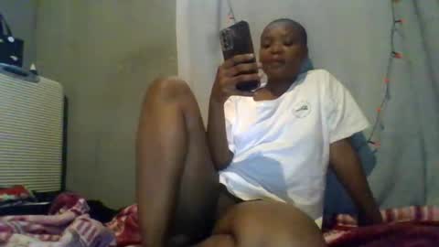 Snapshot of bootyqueen880172 chatting on December 26, 2024, 5:47 am bootyqueen880172 online show from December 26, 2024, 5:47 am