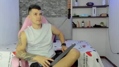 booyhott_ online show from January 11, 2026, 7:08 pm