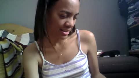 boozyArt online show from October 10, 2025, 8:46 am