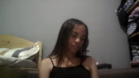 boozyArt online show from October 13, 2025, 4:29 pm