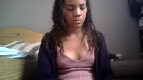 boozyArt online show from October 21, 2025, 8:04 am