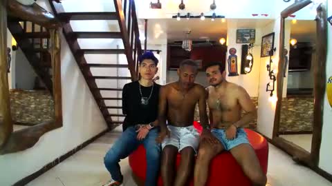 boranget online show from January 17, 2025, 11:38 am