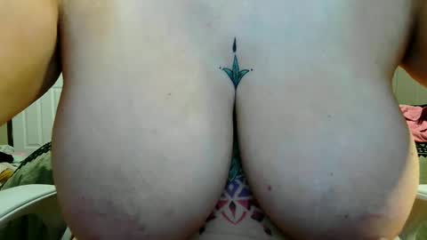 BoredCountryGirl online show from April 18, 2026, 2:48 am