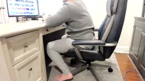 Snapshot of boredhorndog chatting on January 20, 2025, 6:21 am Boredhorndog online show from January 20, 2025, 6:21 am