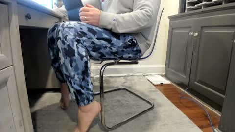 Snapshot of boredhorndog chatting on February 17, 2025, 3:20 pm Boredhorndog online show from February 17, 2025, 3:20 pm