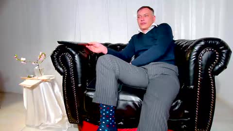 Borieth online show from April 10, 2026, 4:33 pm