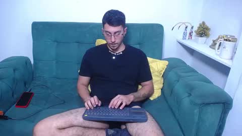 Snapshot of borsalinomoreau chatting on October 12, 2025, 8:41 pm borsalinomoreau online show from October 12, 2025, 8:41 pm