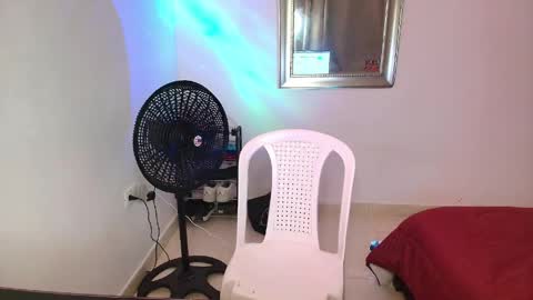Snapshot of boss_master99 chatting on May 21, 2026, 3:57 am Jesus online show from May 21, 2026, 3:57 am