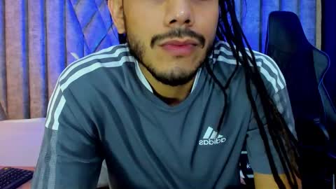 Boss online show from October 22, 2025, 4:02 am