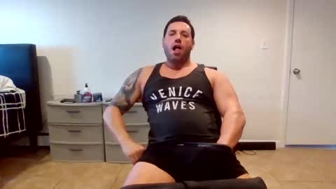 The Italian Boss  online show from November 25, 2025, 2:39 pm