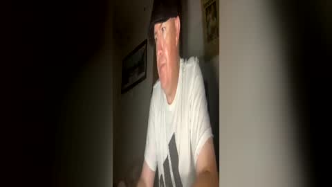 Snapshot of bostonirish45 chatting on July 5, 2026, 1:01 am bostonirish45 online show from July 5, 2026, 1:01 am
