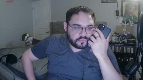 Snapshot of bottomman1990 chatting on April 16, 2026, 12:44 am uncutpr online show from April 16, 2026, 12:44 am