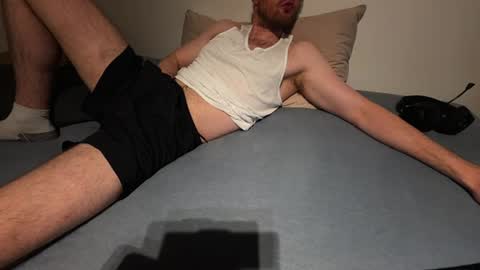 Snapshot of bottomtsinner chatting on June 20, 2026, 11:29 pm bottomtsinner online show from June 20, 2026, 11:29 pm