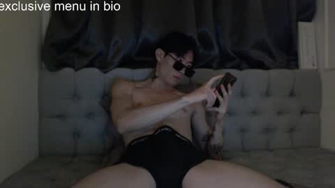 boxman556990 online show from November 21, 2025, 9:46 pm