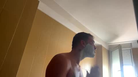 Snapshot of boy_aroundtheworld chatting on September 11, 2025, 12:05 pm Dan online show from September 11, 2025, 12:05 pm