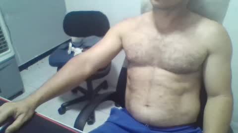 boy_fitbrutal online show from November 18, 2025, 12:49 am