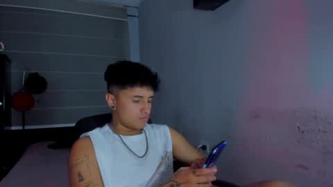 boy_nauthy online show from January 22, 2025, 4:44 am