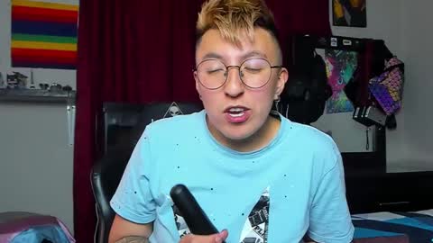 Edward ftm trans queerslave online show from January 20, 2025, 4:21 am