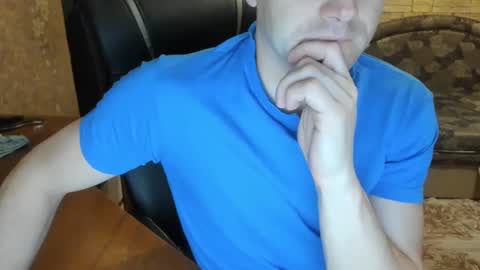 BoyApollon online show from December 31, 2024, 6:02 pm