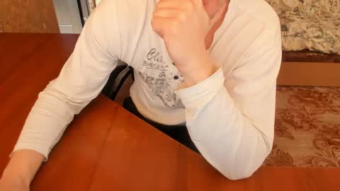 BoyApollon online show from February 19, 2025, 9:39 am