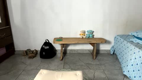 Snapshot of boybisexual33 chatting on January 8, 2026, 11:07 pm Couple Cuckold online show from January 8, 2026, 11:07 pm