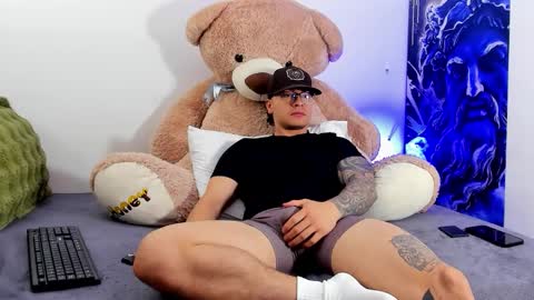 boyc02_ online show from January 15, 2026, 3:49 pm