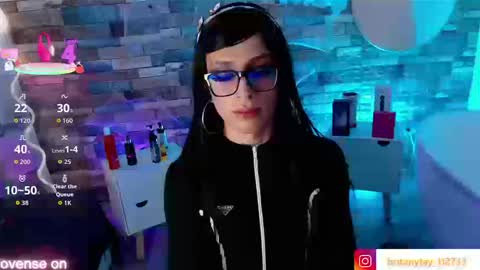 boyfox_tay online show from October 21, 2025, 4:13 am