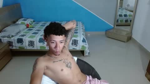 boyhot_sw online show from February 12, 2025, 2:45 am