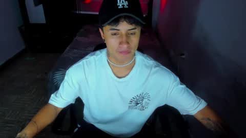 miguel  online show from January 9, 2025, 2:33 am