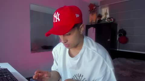 miguel  online show from January 16, 2025, 7:10 pm