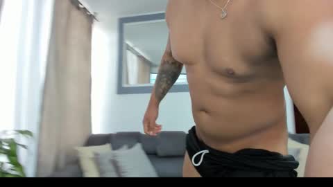 boys_blackandwhite online show from January 26, 2025, 5:02 pm