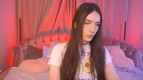 Nova online show from October 1, 2025, 1:44 am