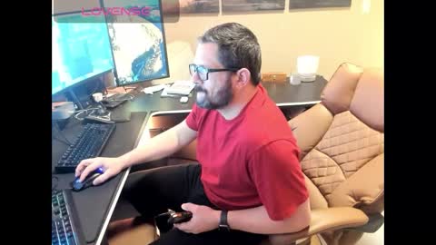 Snapshot of boytoyfrindles chatting on February 4, 2026, 12:38 am boytoyfrindles online show from February 4, 2026, 12:38 am