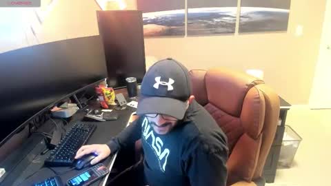 Snapshot of boytoyfrindles chatting on February 11, 2026, 12:15 am boytoyfrindles online show from February 11, 2026, 12:15 am