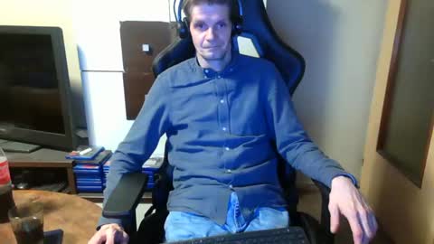 bponie1 online show from January 10, 2025, 11:08 pm