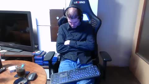 bponie1 online show from January 19, 2025, 1:21 am