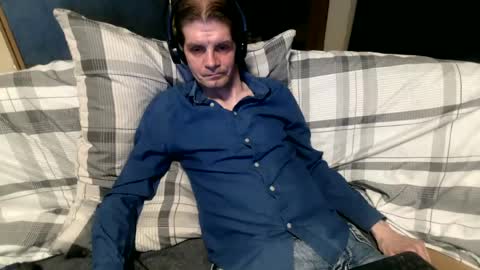bponie3 online show from June 26, 2026, 11:42 pm