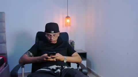 Snapshot of br4ndon_cooper chatting on March 19, 2026, 6:45 pm Brandon online show from March 19, 2026, 6:45 pm