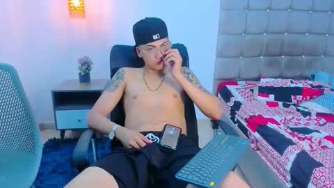 Snapshot of br4ndon_cooper chatting on March 21, 2026, 7:17 pm Brandon online show from March 21, 2026, 7:17 pm